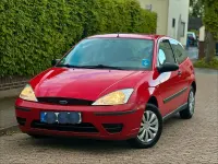 Usata Ford Focus 75 CV (55 kW) 2000 Rosso Utilitaria