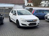 Gebraucht Opel Astra 90 PS (66 kW) 2009 Weiß Limousine
