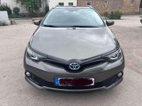 Gebraucht Toyota Auris Hybrid Team 99 PS (72 kW) 2018 Kombi