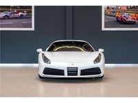 Gebraucht Ferrari 488 911 PS (670 kW) 2017 Weiß Coupé