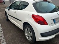 gebraucht Peugeot 207 Urban Move 95 VTi