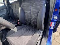 Second-hand Mazda 2 Independence 75 CP (55 kW) 2009 Albastru Hatchback