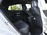 Gebraucht Mercedes GLC450 AMG 367 PS (269 kW) 2025 Manufaktur lack manufaktur alp Coupé