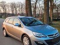 Gebraucht Opel Astra 110 PS (80 kW) 2014 Grau Kombi