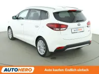 Gebraucht Kia Carens Vision 135 PS (99 kW) 2017 Weiß Van / Kleinbus