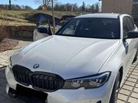 Gebraucht BMW 330 Sport Line 258 PS (189 kW) 2019 Weiß Kombi