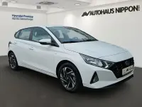 Gebraucht Hyundai i20 Trend 101 PS (74 kW) 2022 Weiß Kleinwagen
