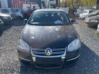 Gebraucht VW Jetta Comfortline 150 PS (110 kW) 2005 Deep black perleffekt Limousine