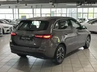 Gebraucht Mercedes B200 Progressive 163 PS (119 kW) 2025 Lack mountaingrau Kleinwagen