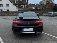 Gebraucht Mercedes E220 Edition 1 194 PS (142 kW) 2017 Coupé