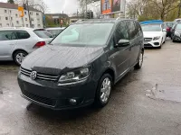Gebraucht VW Touran Cup 105 PS (77 kW) 2015 Grau Van / Kleinbus