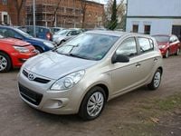 Gebraucht Hyundai i20 Classic 77 PS (56 kW) 2010 Silber Kleinwagen