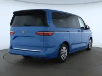 Używany VW T7 Style 150 KM (110 kW) 2025 Niebieski Van