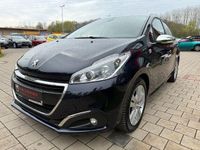 Gebraucht Peugeot 208 Style 99 PS (72 kW) 2016 Blau Kleinwagen