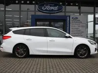 Usata Ford Focus ST-Line 125 CV (91 kW) 2021 Bianco Berlina