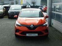 Gebraucht Renault Clio V Intens 131 PS (96 kW) 2020 Orange Limousine