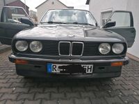 Gebraucht BMW 325 122 PS (89 kW) 1985 Grau Coupé