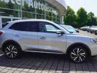 Neu MG ZS Luxury 197 PS (144 kW) 2026 Cosmicsilbermet. SUV