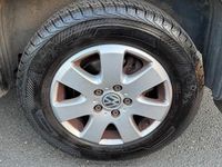 Second-hand VW Transporter 140 CP (102 kW) 2015 Negru Van