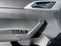 Gebraucht VW Taigo 150 PS (110 kW) 2024 Silber SUV