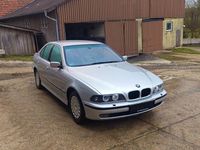 Gebraucht BMW 523 170 PS (125 kW) 1999 Silber Limousine