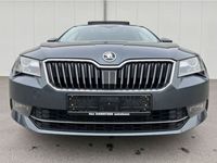 gebraucht Skoda Superb Combi 2.0 TDI Style RS-Optik AHK Panorama DAB PDC