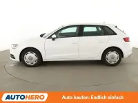 Gebraucht Audi A3 Attraction 150 PS (110 kW) 2015 Weiß Limousine
