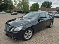 Gebraucht Mercedes E220 170 PS (125 kW) 2010 Schwarz Limousine