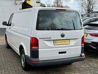 Gebraucht VW Transporter 150 PS (110 kW) 2020 Candyweiss Van