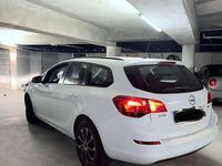 Gebraucht Opel Astra 110 PS (80 kW) 2010 Kombi