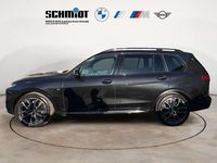 Gebraucht BMW X7 M Sport 352 PS (258 kW) 2023 Black sapphire metallic SUV