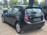Usata Chevrolet Aveo 116 CV (85 kW) 2011 Nero Berlina