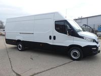 Gebraucht Iveco Daily 156 PS (114 kW) 2017 Weiß Van / Kleinbus