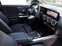 Gebraucht Mercedes GLA200 Progressive 163 PS (119 kW) 2024 Metalliclack kosmosschwarz SUV