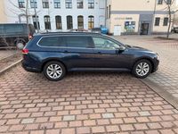 Gebraucht VW Passat 150 PS (110 kW) 2015 Blau Kombi