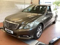Gebraucht Mercedes E350 Avantgarde 231 PS (169 kW) 2010 Grau Limousine