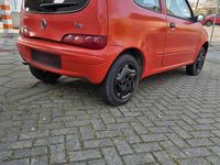Gebraucht Fiat Seicento 54 PS (39 kW) 2009 Rot Kleinwagen