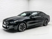 Gebraucht BMW 520 M Sport 197 PS (144 kW) 2026 Schwarz Limousine
