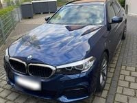 Gebraucht BMW 530 M Sport 252 PS (185 kW) 2017 Blau Kombi