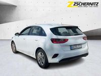 Gebraucht Kia Ceed Vision 140 PS (102 kW) 2025 (wd) casa white weiß Kleinwagen