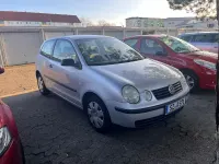 Gebraucht VW Polo Basis 64 PS (47 kW) 2004 Silber Kleinwagen