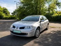 Gebraucht Renault Mégane 111 PS (81 kW) 2008 Silber Limousine