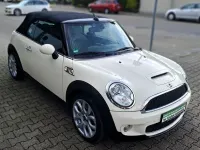 Usata Mini Cooper S Cabriolet 174 CV (127 kW) 2009 Bianco Cabrio