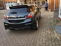 Gebraucht Opel Astra 180 PS (132 kW) 2005 Schwarz Kleinwagen