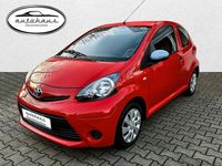 Gebraucht Toyota Aygo Basis 68 PS (50 kW) 2012 Rot Kleinwagen