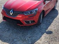 Gebraucht Renault Mégane IV Bose Edition 140 PS (102 kW) 2019 Rot Limousine