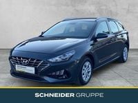 Gebraucht Hyundai i30 120 PS (88 kW) 2024 Grau Kombi