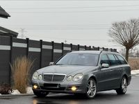 Gebraucht Mercedes E280 Avantgarde 190 PS (139 kW) 2009 Grau Kombi