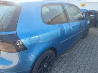 Gebraucht VW Golf 140 PS (102 kW) 2004 Blau Coupé