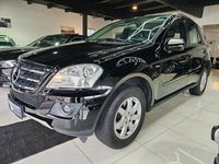 Gebraucht Mercedes ML300 204 PS (150 kW) 2010 Schwarz SUV